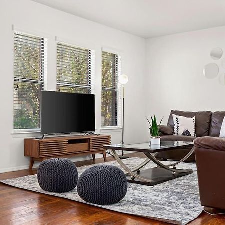 5 Bedrooms With Chefs Kitchen 2 Masters Room And Game Lounge Сан Антонио Екстериор снимка