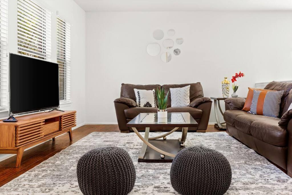 5 Bedrooms With Chefs Kitchen 2 Masters Room And Game Lounge Сан Антонио Екстериор снимка